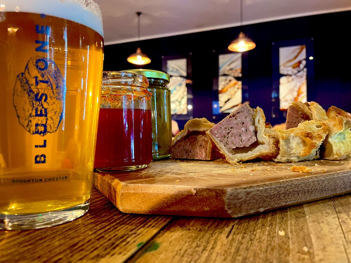 Bluestone (@bluestonebeer) on Twitter photo Cracking quiz night tonight, bonus of half time home made pork pies and pickles from one of our regulars, Chef Billy the Pie! <a href="/ShitChester/">12 years of Shitchester</a> <a href="/BeersInChester/">Beers In Chester</a> Cracking quiz night tonight, bonus of half time home made pork pies and pickles from one of our regulars, Chef Billy the Pie! <a href="/ShitChester/">12 years of Shitchester</a> <a href="/BeersInChester/">Beers In Chester</a>