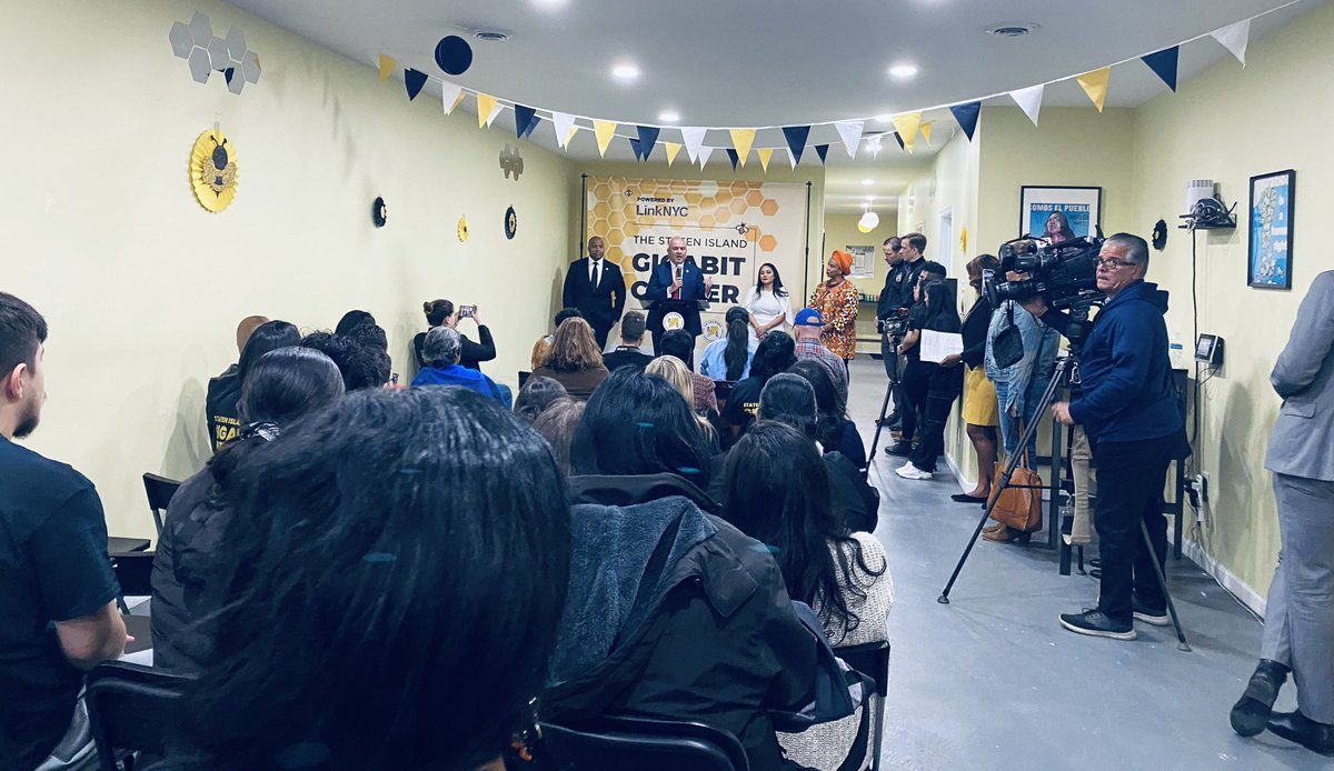 We are proud to represent Staten Island, as we understand the needs of communities that have been underserved. Together we are creating change and bringing resources to communities in need. Thank you to everyone that joined us.