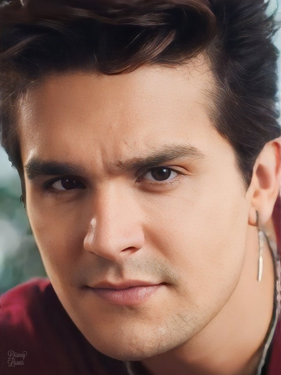 disneyluans's tweet photo. luan é muito lindo, sério olha esse rostinho 🥺❤️ https://t.co/j2K59iGaPN