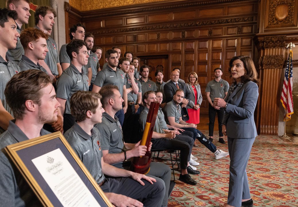 Celebrated @NCAADIII National Champions @HobartHockey at the Capitol today! Thank you for representing New York with such pride and passion, and congratulations on your well-deserved win!