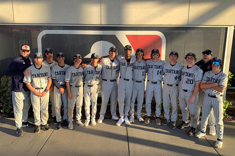 Tartans Roll, Down Saddleback 7-1

Read more: bit.ly/3KLYoq0