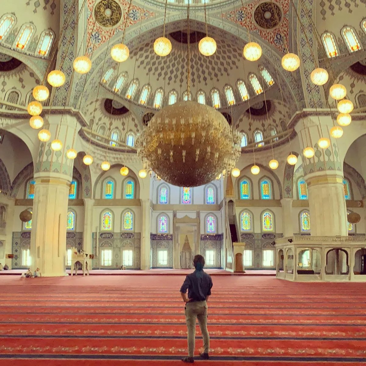 CLSscholarship's tweet photo. "The first time I could see a Turkish mosque in person, after only studying them via pictures for years. Overwhelmed by the cosmic beauty and the magnificent scale of the architecture." Sean Silvia (Turkish 2022). @ECAatState #CLSTurkish #languagelearning #ExchangeOurWorld https://t.co/IxfwUyswGb