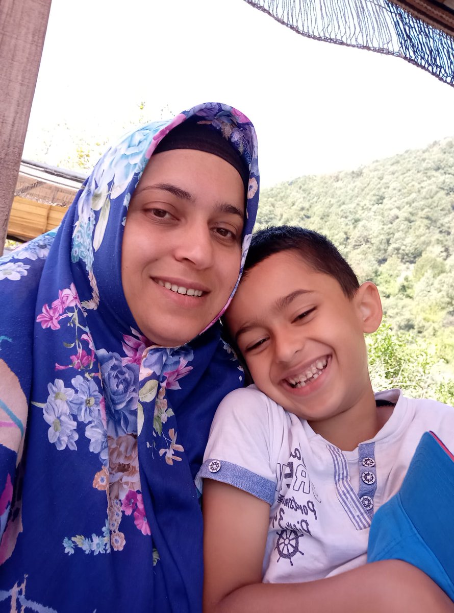 Bu geceninAz önce bakırköy cezaevinden arandım eşiniz tahliye oldu gelip alabilirsiniz denildi.Ben şimdi oraya geçiyorum.Bütun duyarlı kamoyuna bizi yanlız birakmadiğı için teşekkür ederim.özellikle sayın vekilimiz <a href="/gergerliogluof/">Ömer Faruk Gergerlioğlu</a> sonsuz teşekkür ederim 🙏