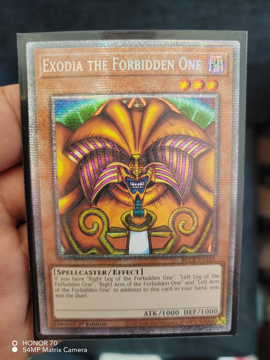 BotelloGaming's tweet photo. Un pedacito de cartón que da un poco de felicidad :)  otra cartita a la colección. #yugiohtcg https://t.co/gzJeDbmb9S