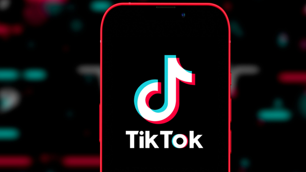 Midu_Life's tweet photo. 13-Year-Old Ohio Boy Dies After Trying The TikTok ‘Benadryl Challenge’ https://t.co/rY4tYMpdpN #midufinga #breakingnews #video https://t.co/FWObhlvWCq