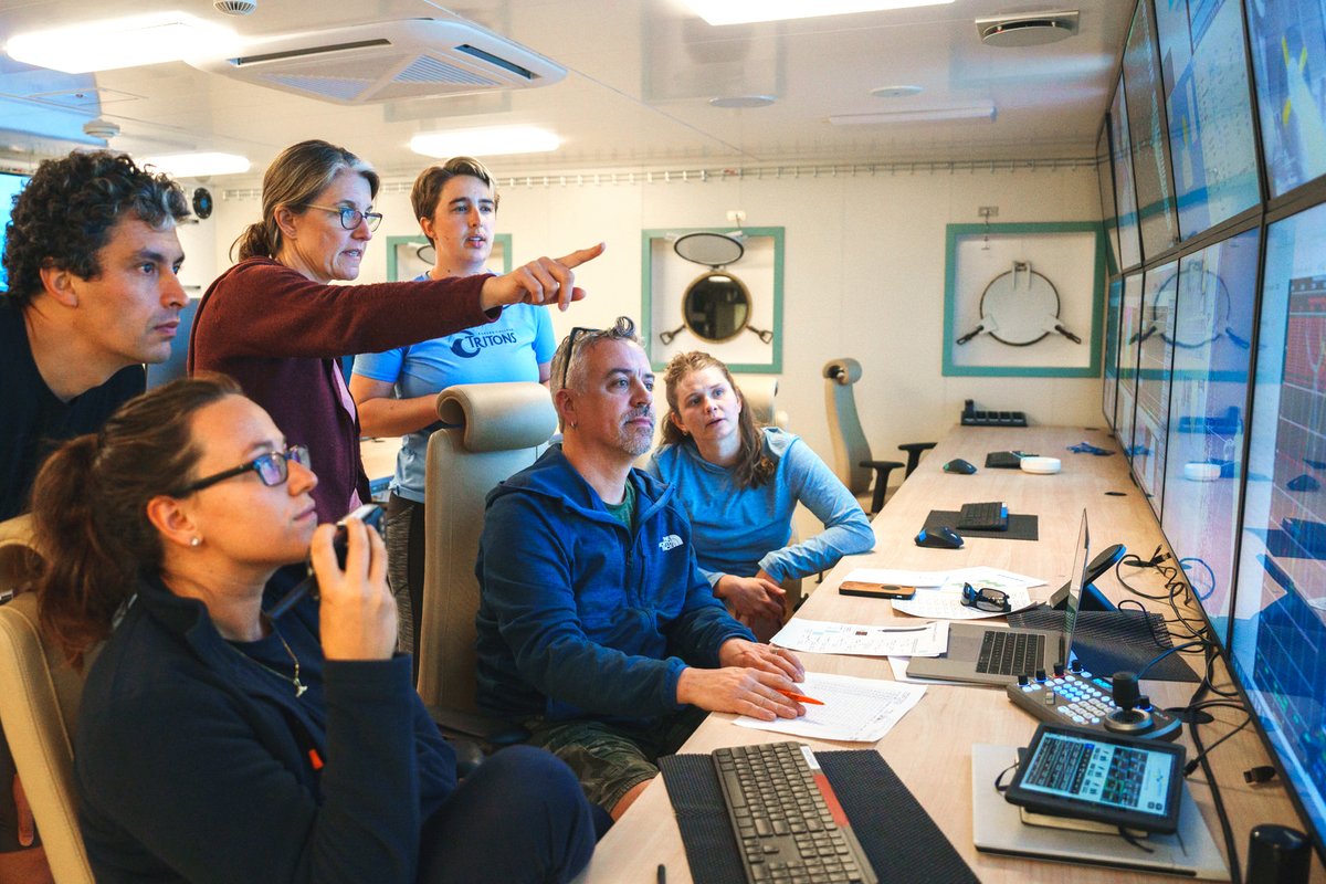 Schmidt Ocean tweet media