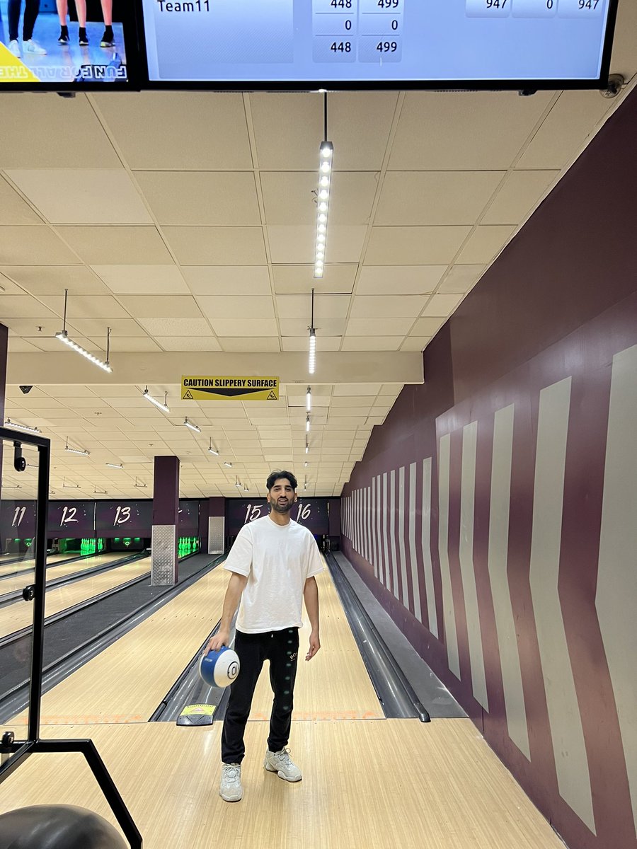 Bowled a 200 yesterday…Honestly no idea how or if it will ever happen again 😅…previous p.b was 135!