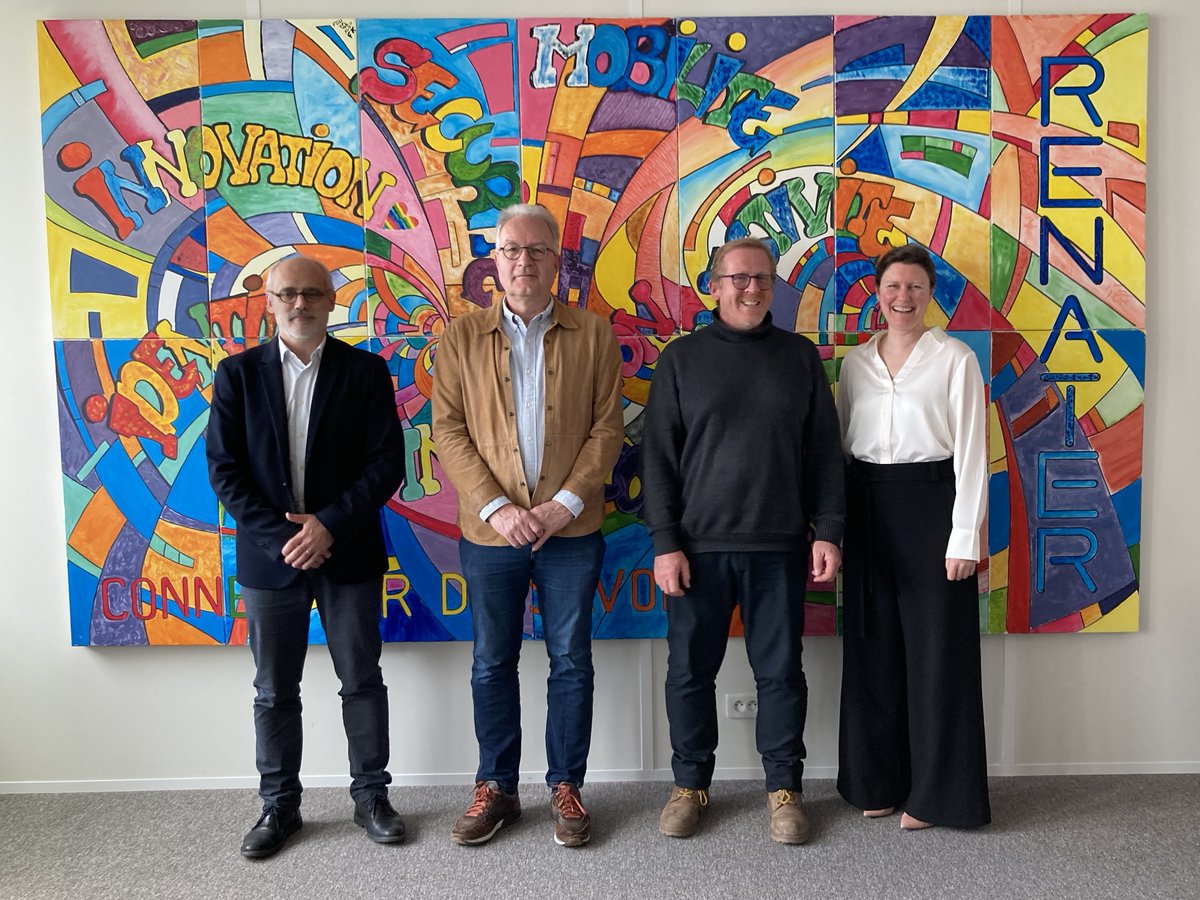 Today @RENATERnews welcomed @GEANTnews CEO Erik Huizer (@Milkshake) and Partners relations Nathalie McKenzie. Many interesting discussions on the european NRENs ecosystem with a shared mantra: #EUROPE again and again! 🇪🇺🚀 @sup_recherche @education_gouv