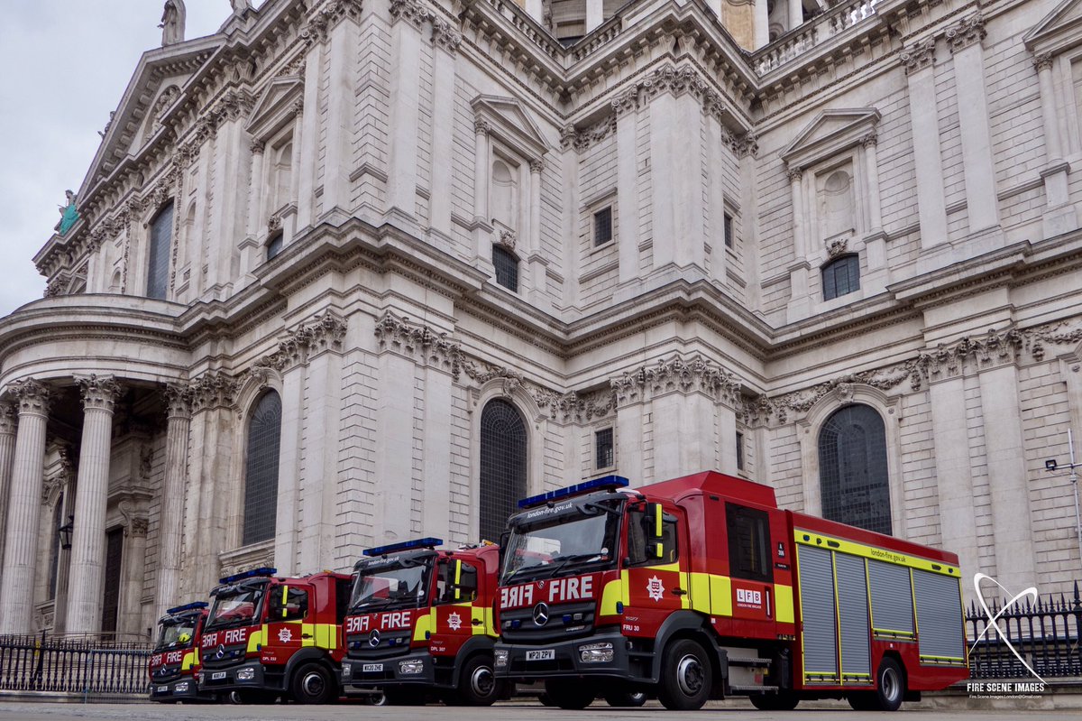FSI_London's tweet photo. @StPaulsLondon @LondonFire @LFBIslington #Islington #Holloway @LFBTheCity #Dowgate @EOneUKLtd
18/04/2023 LFB Familiarisation Visit St Pauls Cathedral. 1/2 https://t.co/bCTMh6dJqv
