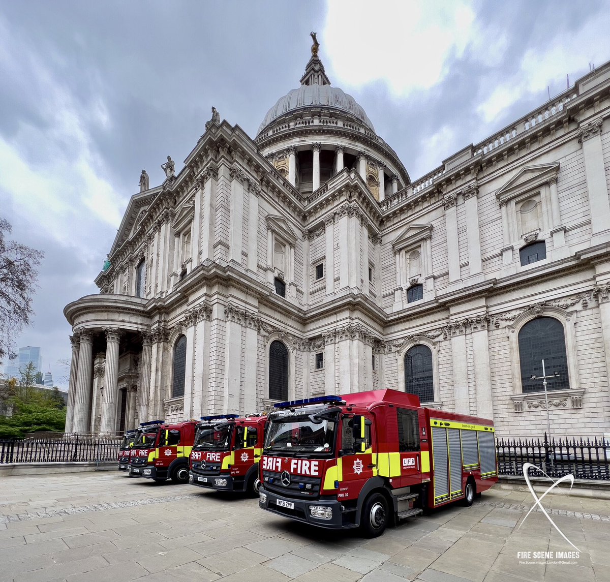 FSI_London's tweet photo. @StPaulsLondon @LondonFire @LFBIslington #Islington #Holloway @LFBTheCity #Dowgate @EOneUKLtd
18/04/2023 LFB Familiarisation Visit St Pauls Cathedral. 1/2 https://t.co/bCTMh6dJqv