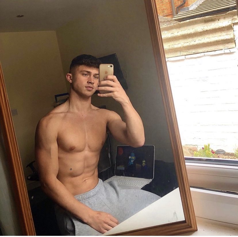 OFukReviews tweet picture