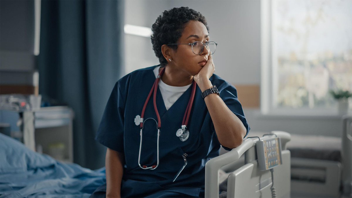 'Of the roughly 800,000 RNs reporting that they intend to leave the workforce [by 2027], approximately 610,388 have over 10 years of experience -- with a mean age of 57...' ow.ly/RxXV50NMhCJ #nursingshortage #burnout @medpagetoday