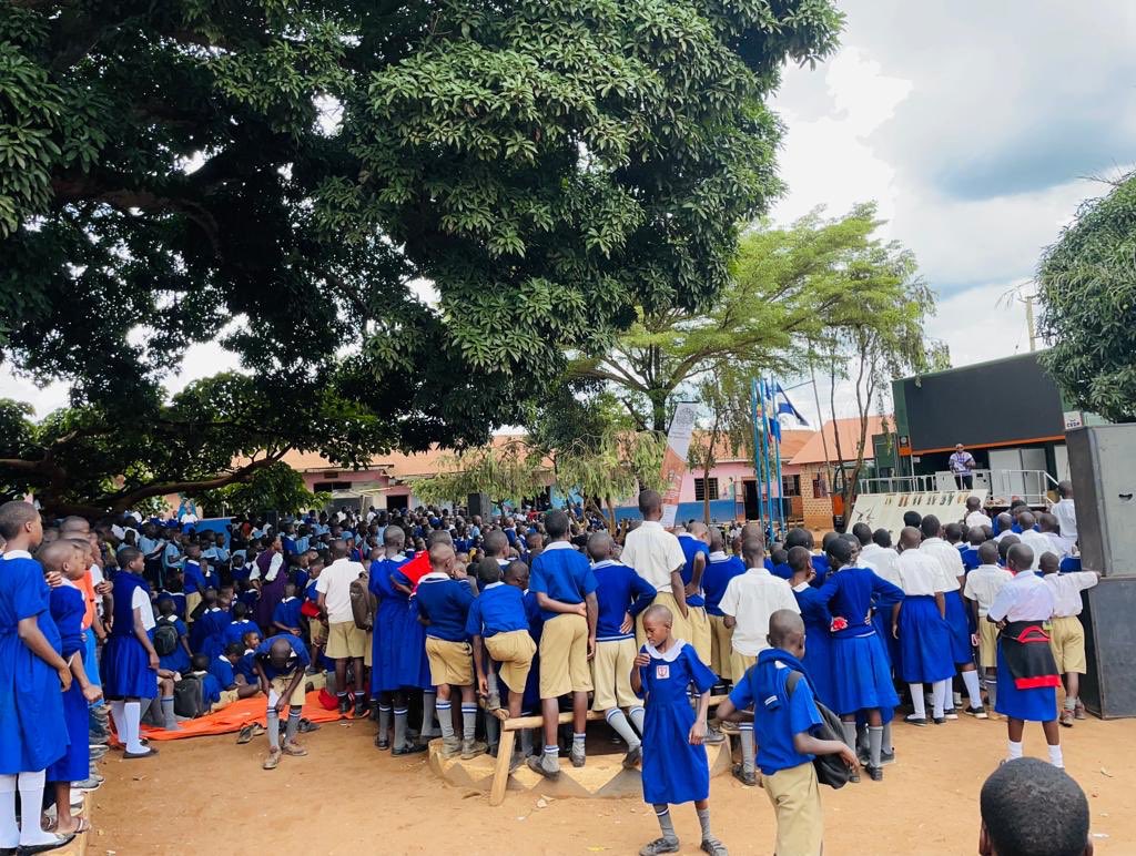 We stepped out of our walls and took the museum to some schools and communities in the Greater Luwero District in central region. If they can’t reach us we will reach them.
Invite us! Book an outreach !
#ugmuseum #communityoutreach #schoolsoutreach #museumeducation