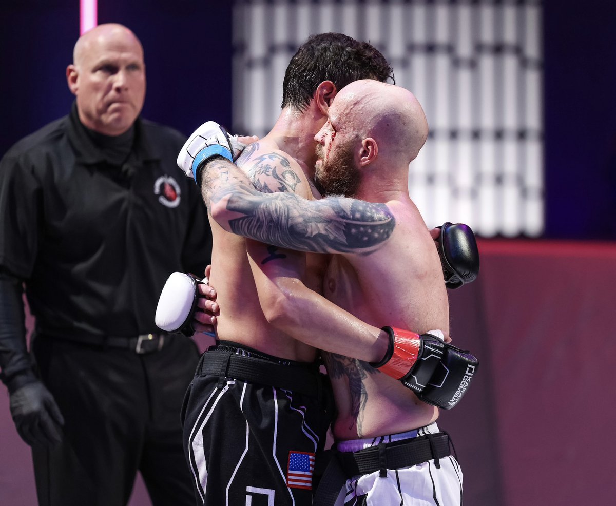 DamianVilla58's tweet photo. Remember that no matter the style, Martial Arts is about discipline, determination, perseverance and respect. Win, lose or draw, we must always respect our opponent, since without them, we wouldn’t be on that stage competing!💪💥🥋

#MartialArts #TaeKwonDreams #KarateCombat #DV58 https://t.co/FoiymYOeVd
