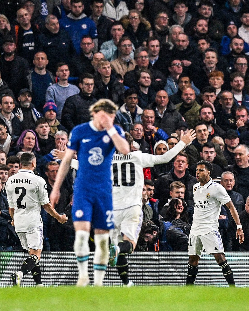 Real Madrid’s last 6 KO ties in the Champions League:

2021/22
✅ RM 3-2 PSG
✅ RM 5-4 Chelsea
✅ RM 6-5 Man City
🏆 RM 1-0 Liverpool

2022/23
✅ RM 6-2 Liverpool
✅ RM 4-0 Chelsea

#Luck