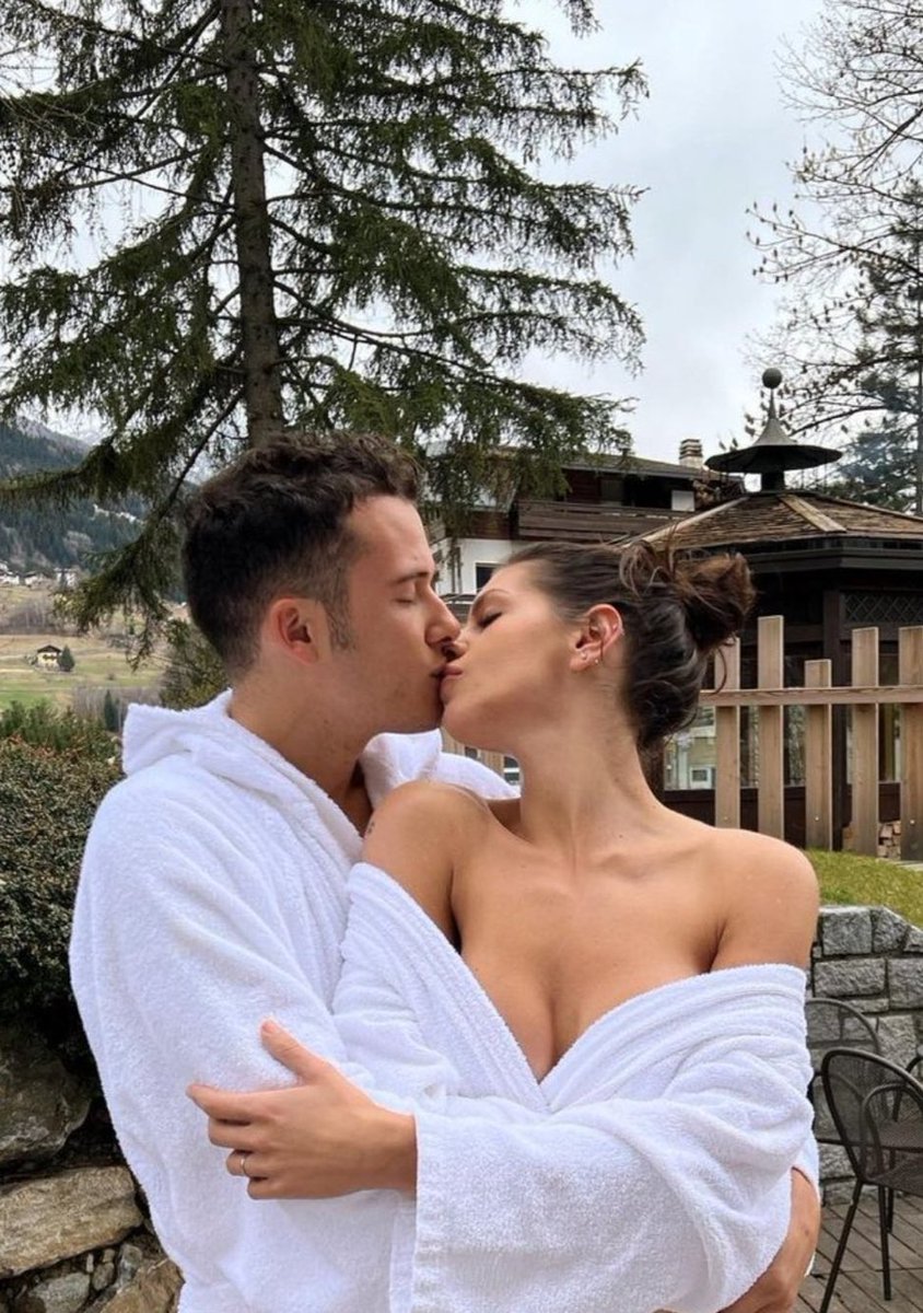 theonewithruss's tweet photo. Mi mancano chissà sono un po’ preoccupata 🥹🥹🥹🥹 #donnalisi https://t.co/uWDQbBCqxC