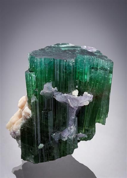bearedsaint's tweet photo. I am a small miner from okahandja Nambia looking for foreign investors. I mine Gemstones like emythes,  tourmaline &amp; garnet. Please assist with gemstones buyers and investors. 
Share and Retweet https://t.co/K8671yb3IA