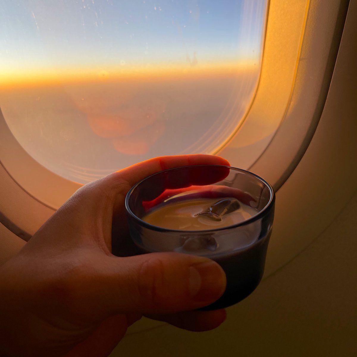 kimkujala's tweet photo. Illaksi kotiin. ✈️ @FinnairSuomi https://t.co/4w1rRlCHvP