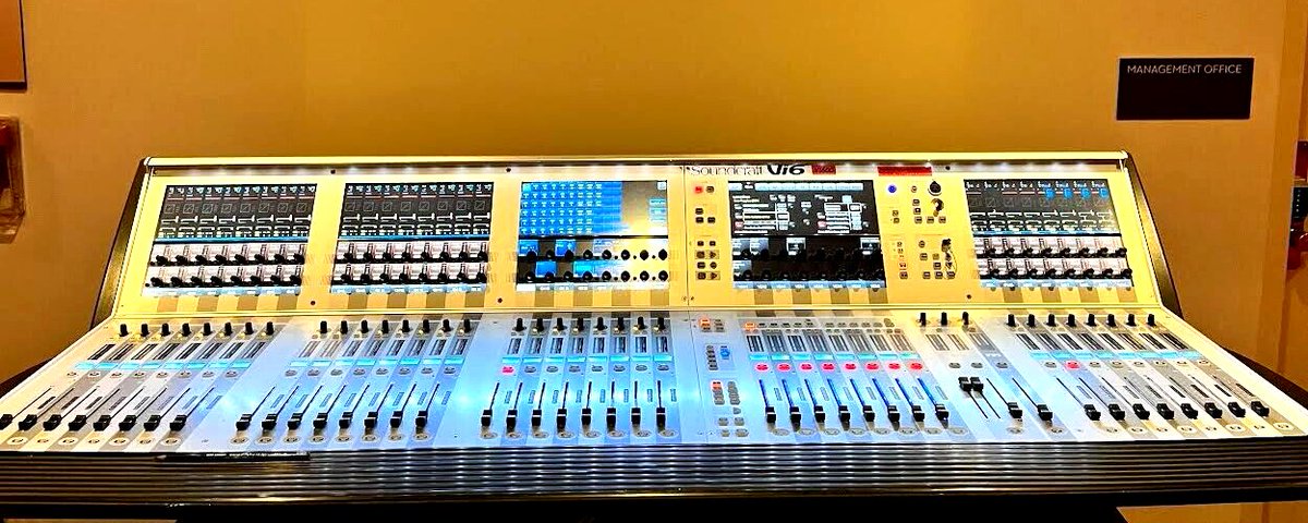 TrueHeartSound's tweet image. Soundcraft Vi6 System W/ Hardware Upgrade To Vi600 firmware V.1.7.3  $11,969.00 USD

Please check out our website at trueheartsound.com or give us a call on Whatsapp at 1.917.708.3778 or on our office number at 1.954.616.5622
