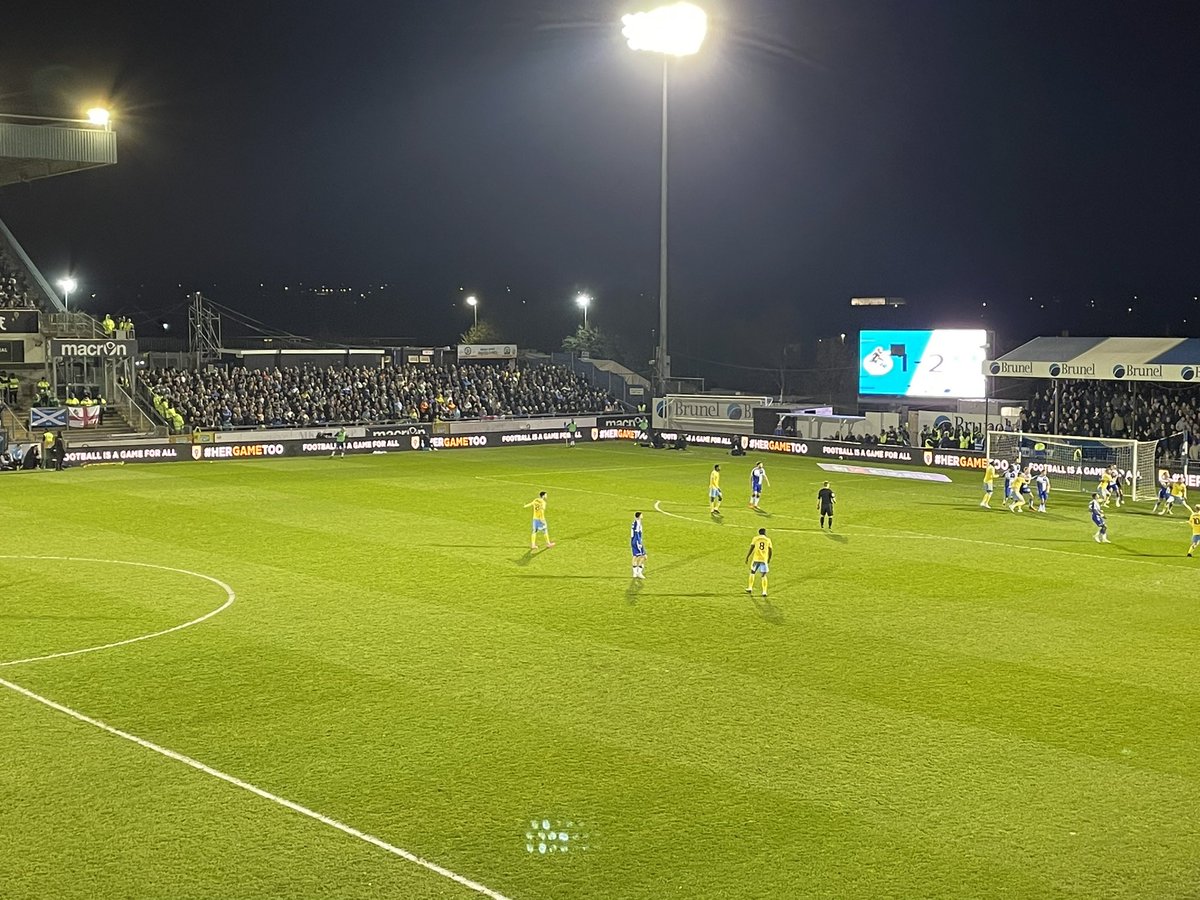Watching <a href="/swfc/">Sheffield Wednesday</a> v <a href="/bristolrovers/">Bristol Rovers</a> 
#wawaw #hergametoo