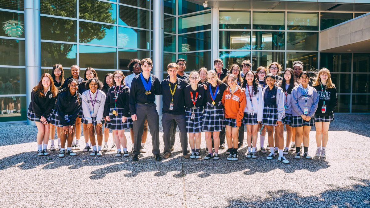 BishopLynch's tweet photo. CONGRATULATIONS are in order for Bishop Lynch High School's TAPPS Academic Team. The team earned second place at the state championship meet in Waco last week - only missing the top spot by half a point! Way to go, #Friars 🎉 #GoFriars https://t.co/lUy08PIlJO