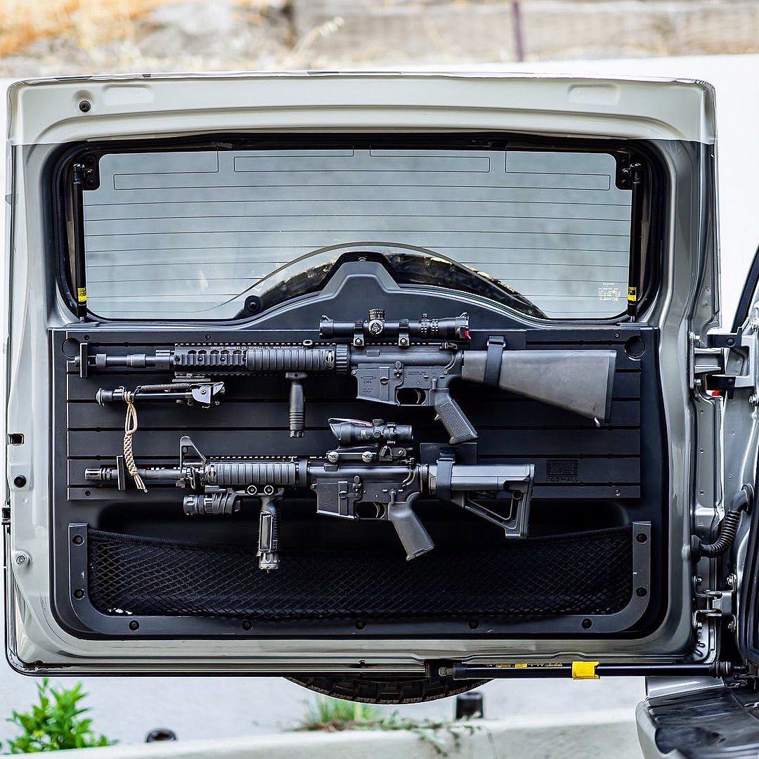 TacticalWalls's tweet photo. What would you set up on a VMod panel?
#vmod #modwall #tacticalwalls #jeep #toyota #fjcruiser #defenseondisplay #pewpewdaily https://t.co/ot7G2vC2LF