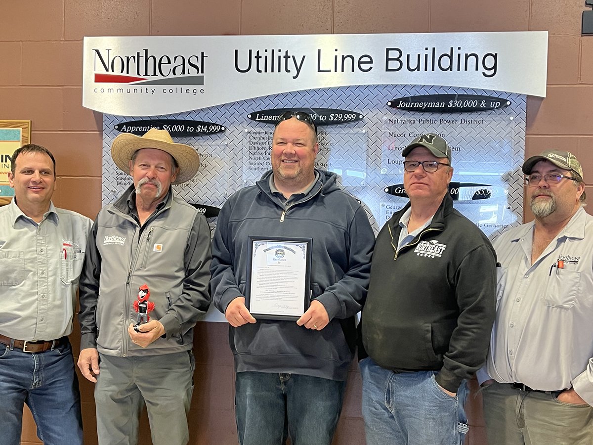 northeastedu's tweet photo. In honor of National Lineman Appreciation Day, we want to thank all of the linemen for their vital role in powering our communities. Shoutout to OUR future linemen and Utility Line Instructors! #ThankALineman #UtilityLine #NationalLinemanAppreciationDay #CCMonth https://t.co/9qpEURH3am