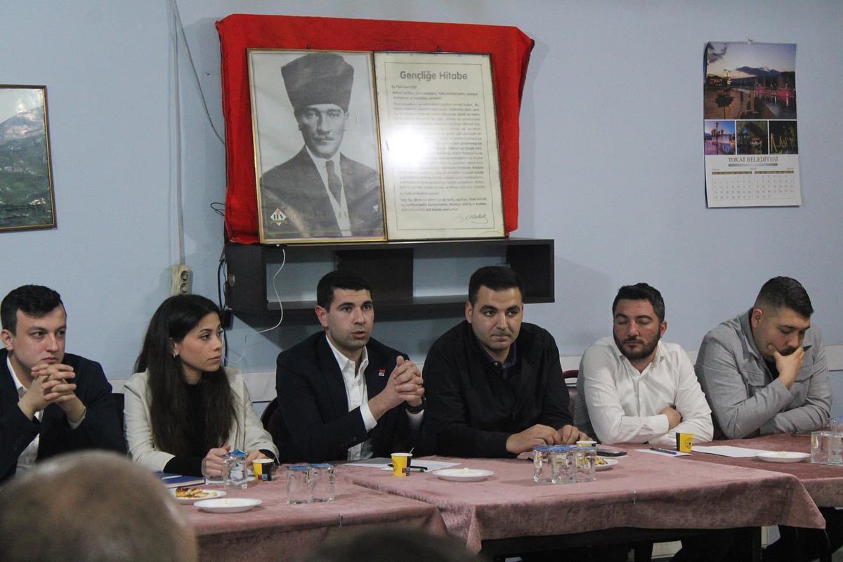 anilyesillchp's tweet photo. Küçükcekmece’de Cihet Gençlik kolları ev sahipliğinde genç dernek temsilcileri ile bir araya geldik. https://t.co/BXWRMyi5N0