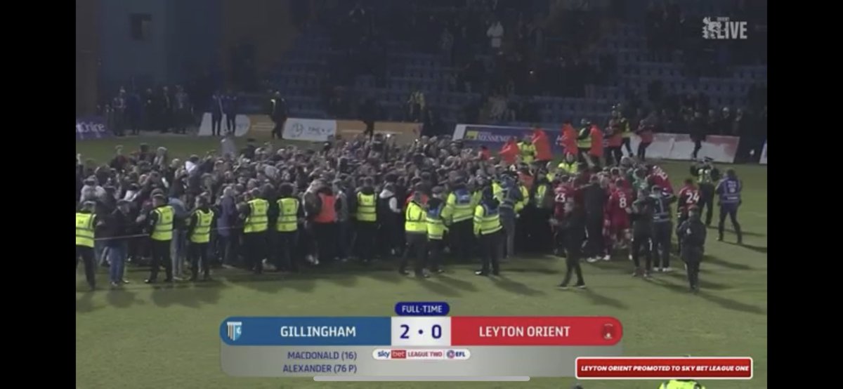 common group tweet media