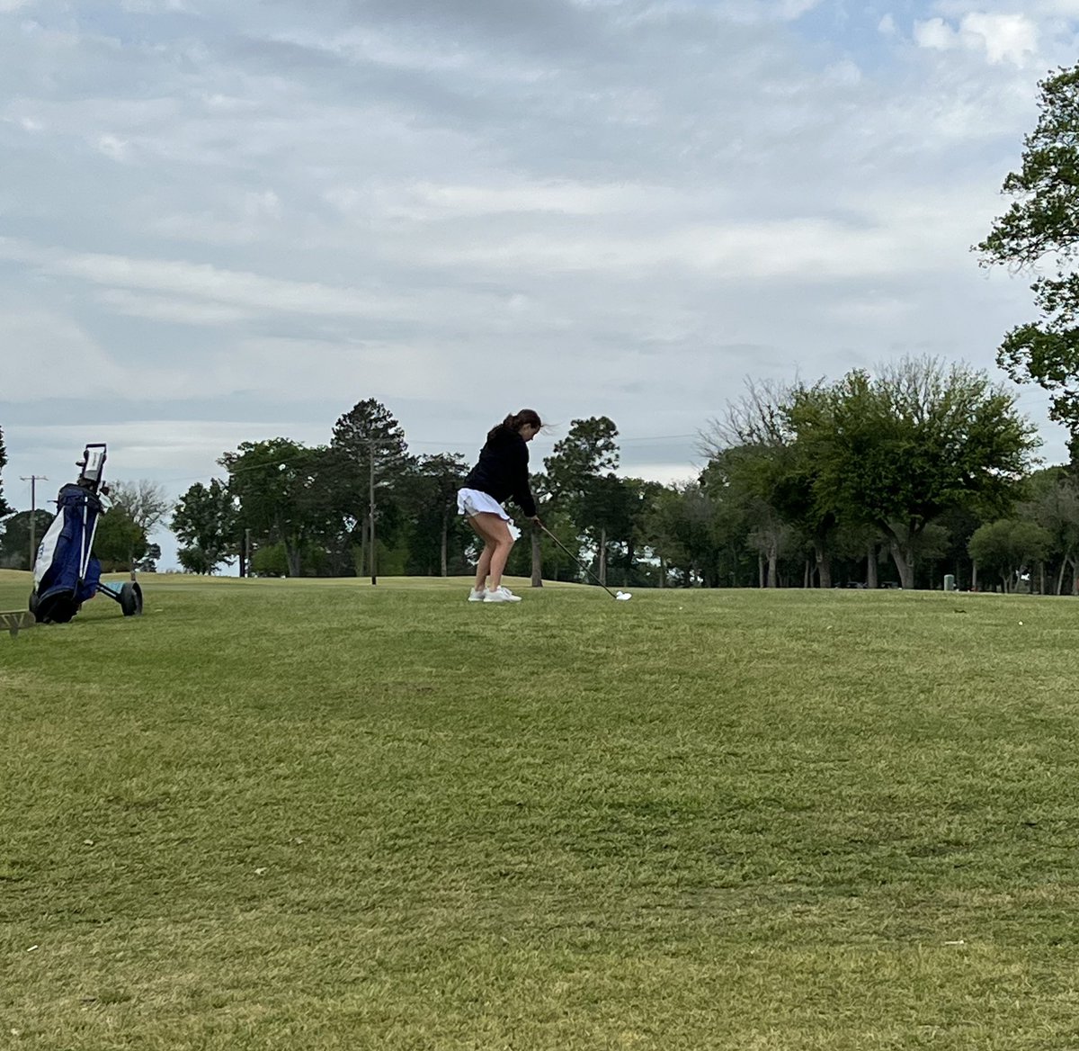 cscrib3's tweet image. Proud of you Syd! You have come a long way ⛳️ Regional golf