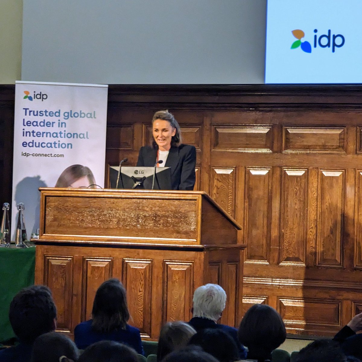 bmehtaUK's tweet photo. I had an insightful day in London at the International Markets Forum, an event organised by @IDP_Connect in partnership with the @biztradegovuk. For more info please visit my LinkedIn post here: https://t.co/6pbCH73OgK https://t.co/o38yI1xUQl