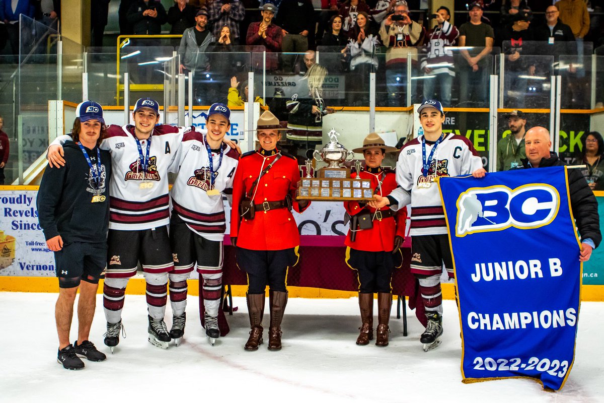 x - Revelstoke Grizzlies tweet media