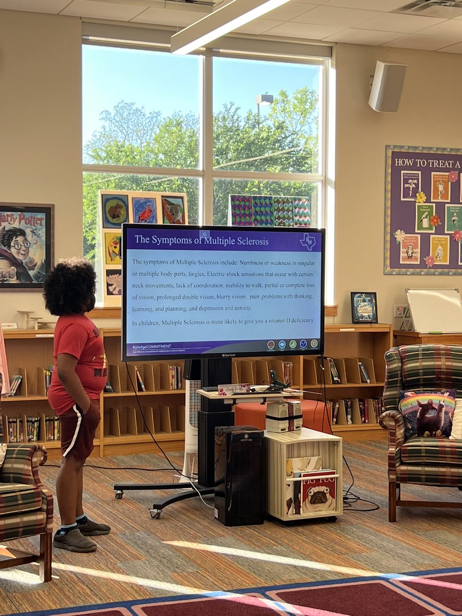 TinaTill23's tweet photo. Our GT students are on 🔥as they present their SPARK Projects 💜#DontDoubtUs #PassionProject @SanMarcosCISD @Travis_SMCISD @AVID_Travis https://t.co/l8iUqQQfHK