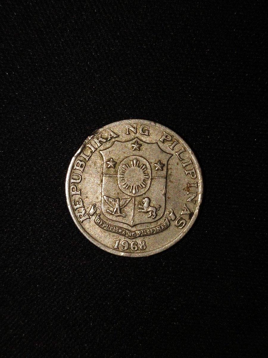megahell0's tweet photo. decided to go through my old coin collection
if you have some cool ones please share them with me :D https://t.co/BGST37OnMd