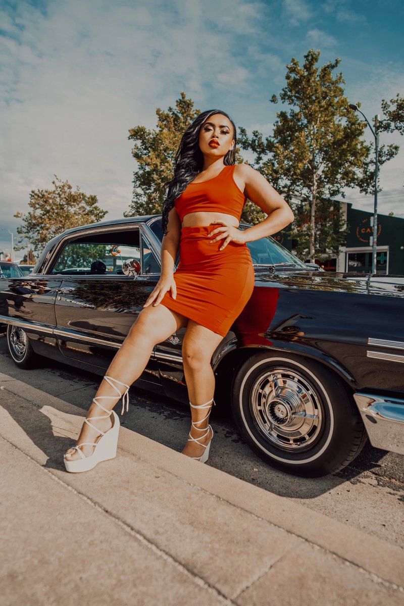 DuboseJuliette's tweet photo. Catch me this weekend at The Stockton Supershow! β€οΈ
#model #carmodel #lowridermodel https://t.co/klle2VXRUi