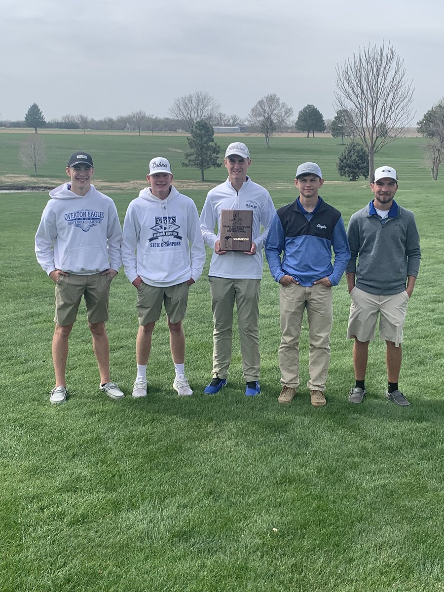 principaleagle1's tweet photo. Congratulations to @OvertonEagles Golf team on their 1st place finish at Alma today. Braden-2nd, Kaden-4th, Connor-7th, Brody-12th, &amp; Alex-15th. 
#WeROverton https://t.co/xQJ0DBNBAg