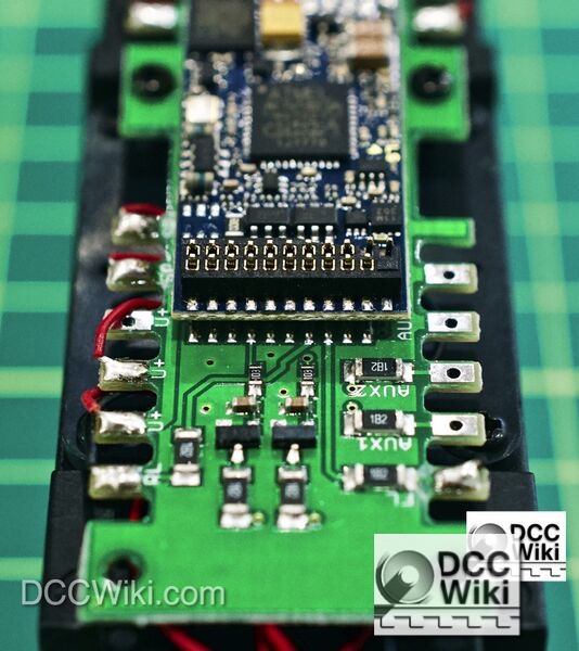 DCCWiki's tweet photo. The 21MTC connector is a plug and play interface for multifunction decoders.
https://t.co/dhaaaKE3aL #fremo #OOScale #HOScale #NScale #LocoNet #Digitrax #TMRGUK
#modelrailroading #DCCModelrailroad #dccmodelrailway #TMRGUSA https://t.co/Csgiztsu4I