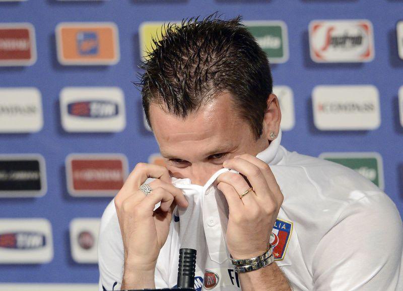 La__Tang's tweet photo. Cassano ???? T’ouvres moins ta gueule maintenant ??? Retourne te cacher petite merde. https://t.co/qvg68aHZ3E