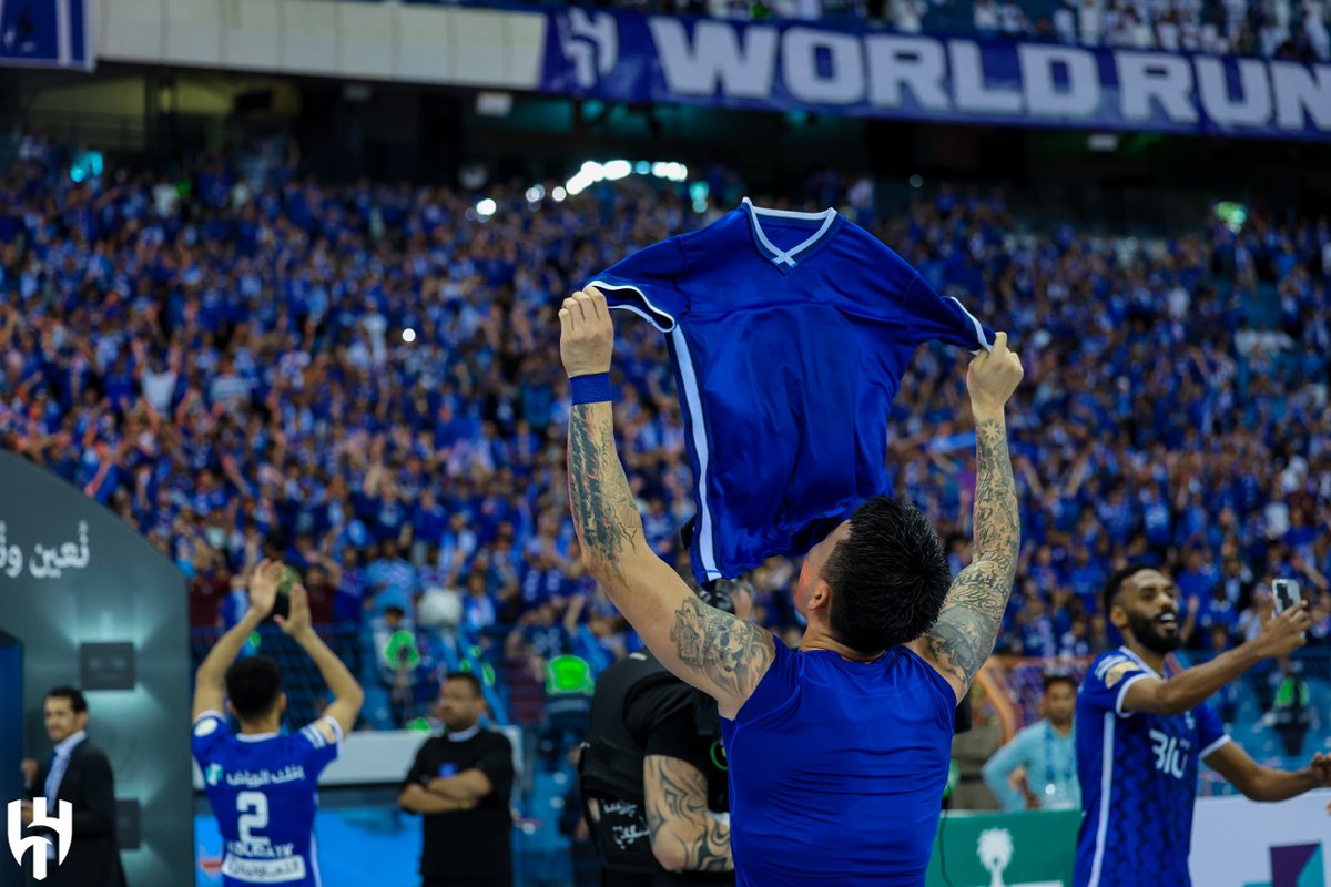 Alhilal_FC's tweet photo. 🔝أهلًا.. أهلًا بالعييييد 😎💙

#الهلال https://t.co/6QaoMsjLkM
