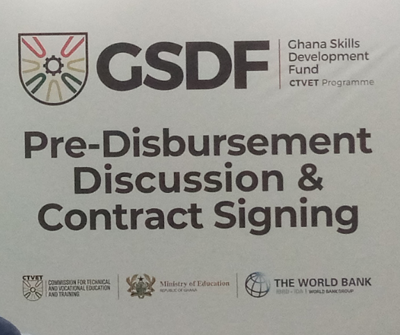 haspee1's tweet photo. Participated in the GSDF/CTVET Pre-Grant Agreement signing/ disbursement meeting held at MJGrandHotel in Accra. Grateful that #RAMSRI is beneficiary organization. The CCRC of #RAMSRI is set to train laboratory scientists and technologists under the projects. https://t.co/fjoPlTVout