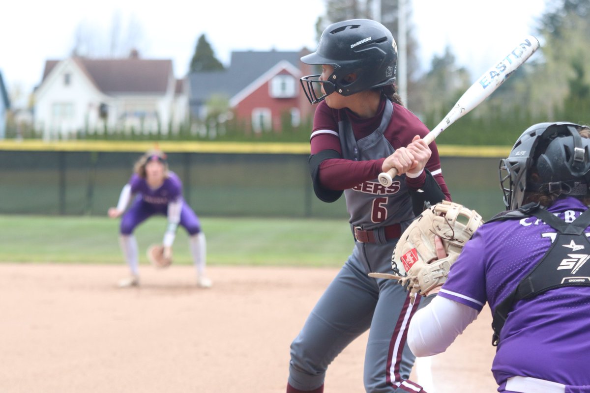Ueyama has a home run in this game... 

She hit it 10 days ago.