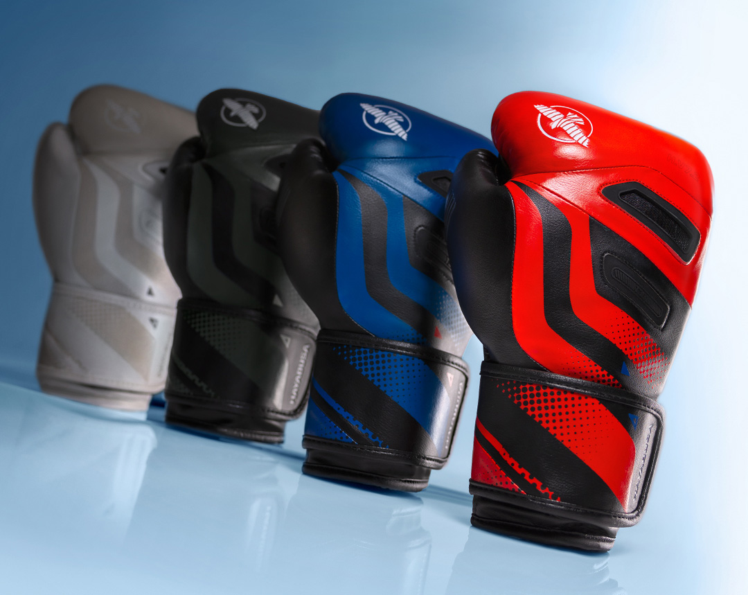Carbon's tweet photo. π₯ Say hello to the game-changing T3D Boxing Gloves from @hayabusacombat the world's first boxing gloves to feature Carbon DLSβ’. Experience the future of combat equipment with Hayabusa's revolutionary T3D Boxing Gloves. #radicallybetter #innovativedesign #boxinggear https://t.co/Tc1T9QUvym