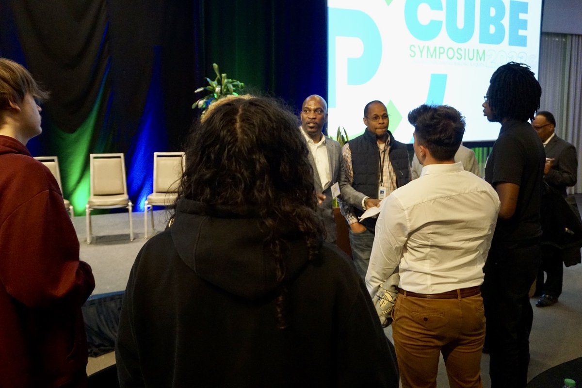 greaterCLEcc's tweet photo. Five 12th-grade students from #GCCC partner districts had the opportunity to participate in a pilot engagement at the @GCPartnership CUBE symposium today. All valued this opportunity! 
#construction #utilities #equity #careerexploration #networking @ClevelandBuilds https://t.co/5K06MRZ86l