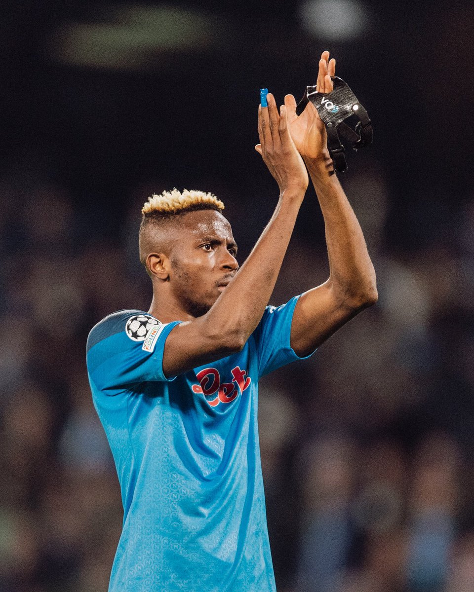 sscnapoli's tweet photo. 👏 Chi onora la maglia non perde mai. Grazie ragazzi!

💙 #ForzaNapoliSempre #TuttoPerLei https://t.co/6ZGq0yvSTc
