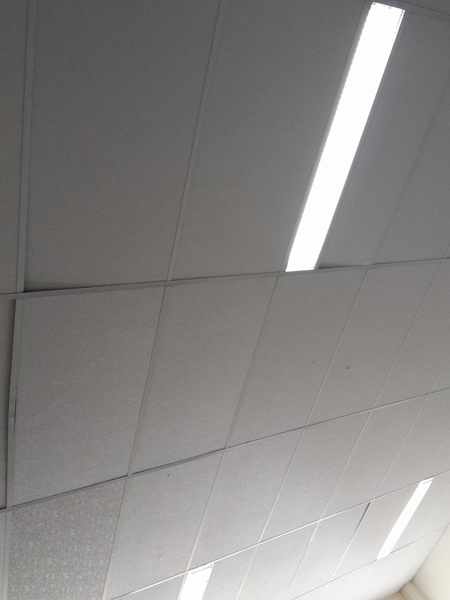 Que lindo que es estudiar en la uade 💋