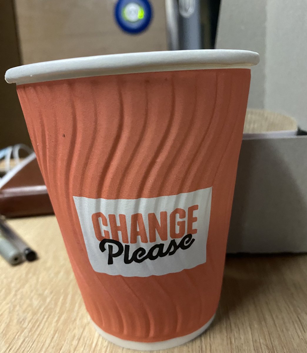 garywrobinson's tweet photo. Even the refreshments have continued to improve on the @CalSleeper. I love this. I’m keeping the cup. I’m now part of the change! @ChangePlease 
#ChangePlease https://t.co/xOo1WJPJSX