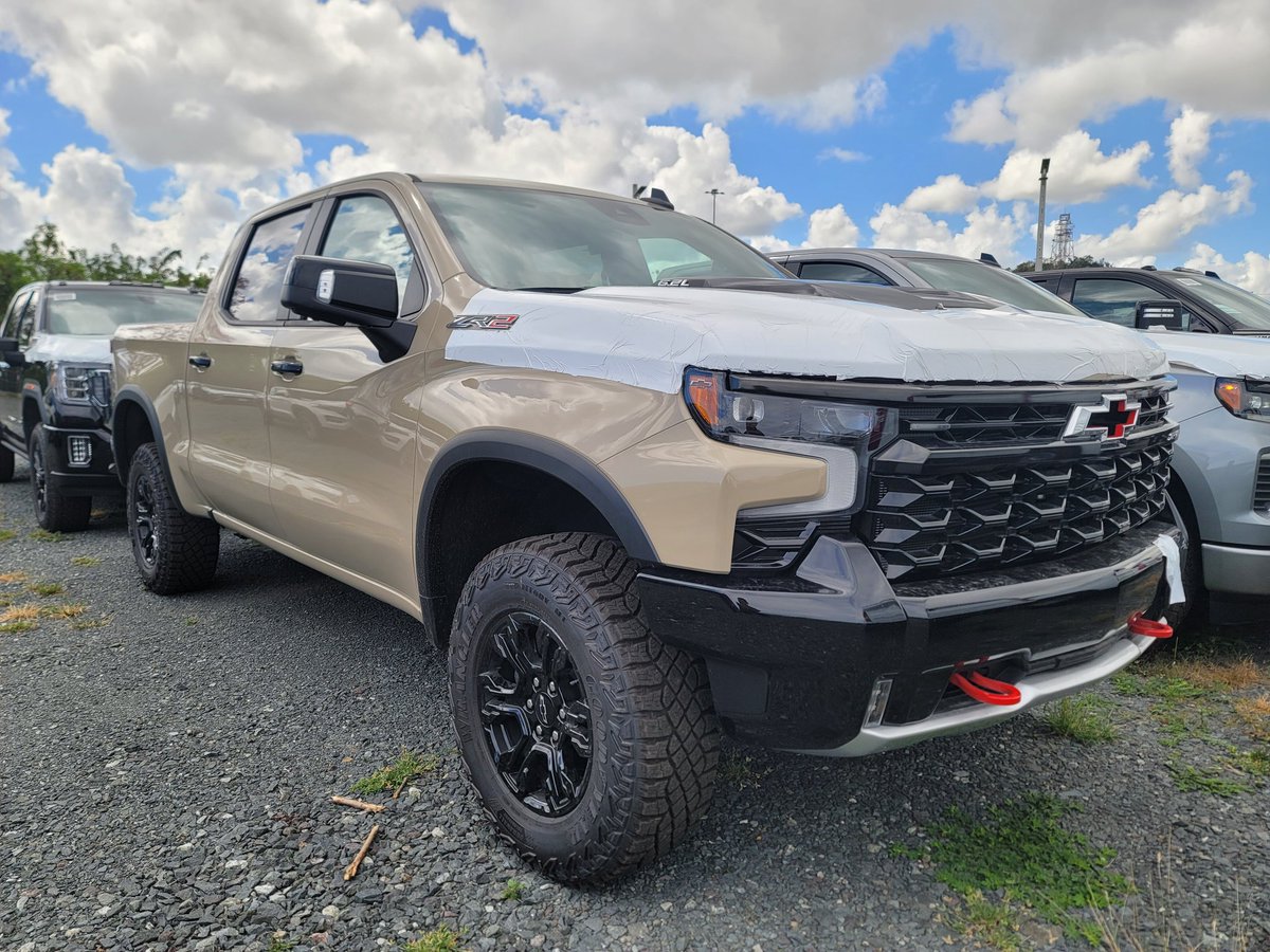 Negron_01's tweet image. #ChevyPower #ChevroletPR #ChevroletPuertoRico #ChevroletCamaro #ChevroletSilverado