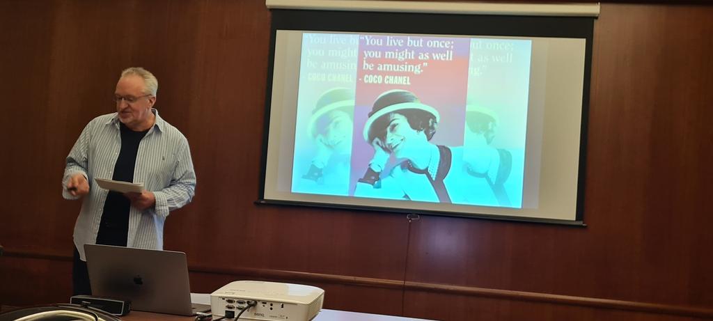 JackWatkeys's tweet photo. So what's The Secret of Happiness? I am about to find out in this workshop called The Psychology of Happiness at the Multidisciplinary conference on leadership. @Health_Library @WalsallHcareNHS https://t.co/4APZb77YO6