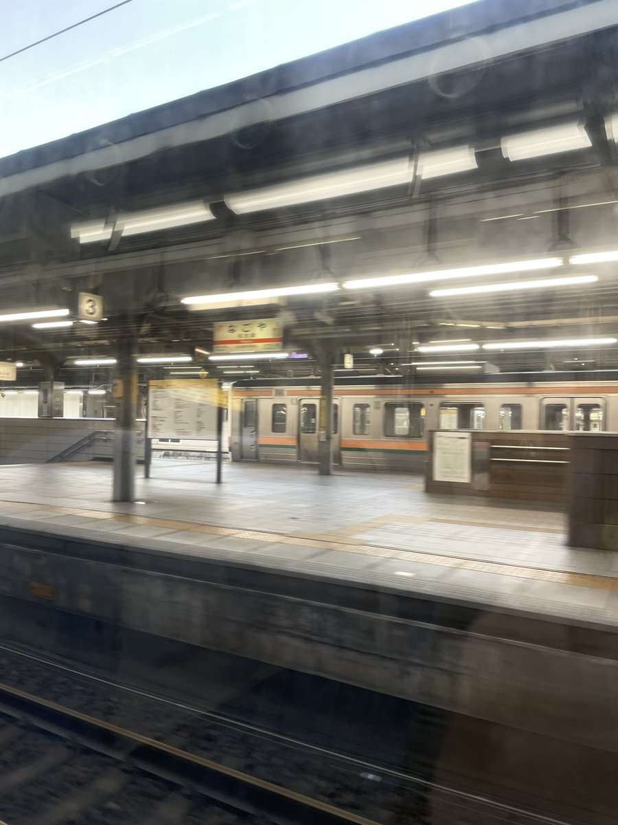 takkin_engine_d's tweet photo. 211系、K109+K117編成の廃車回送を名古屋駅にて確認しました🫡
#211系
#K109
#K117
#廃車回送 https://t.co/yE926yRtXa