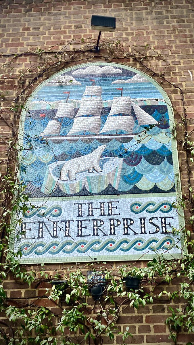 KateAGriffin's tweet image. For #TilesOnTuesday I love this pub sign in Lambs Conduit Street: